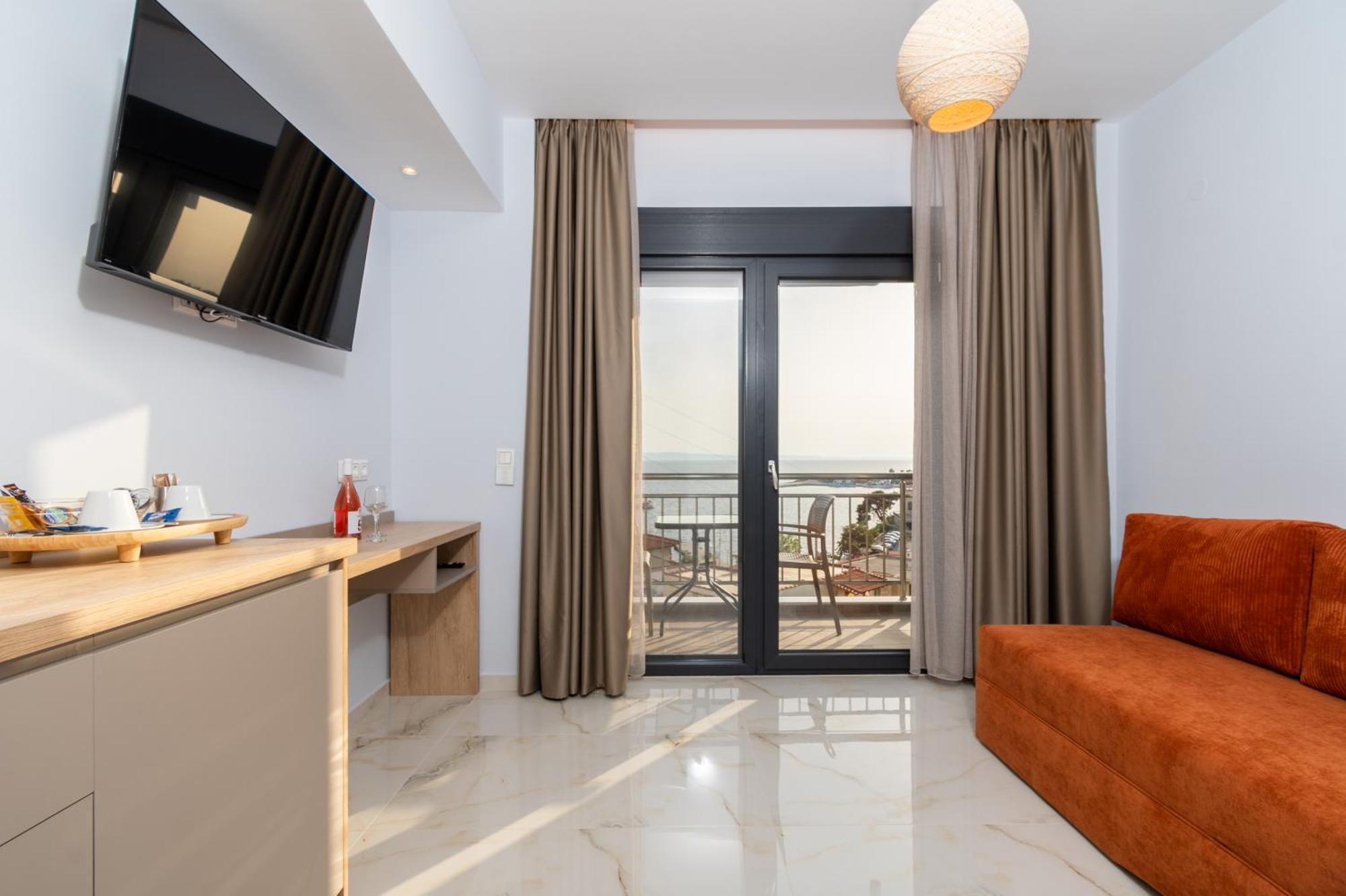Elena's Luxury Sea View House 3 Holiday home *